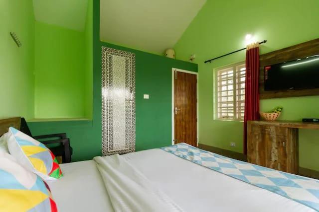 Letstay Vythiri Hill Palace Habitación foto