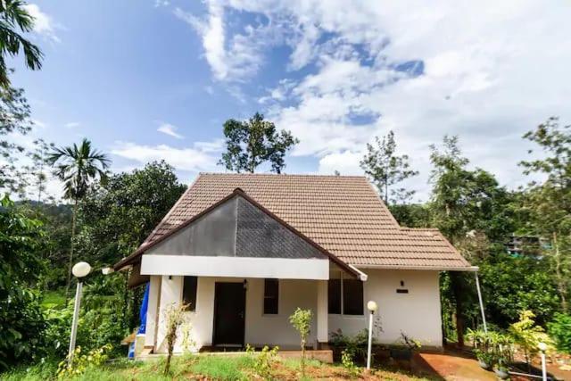 Letstay Vythiri Hill Palace Habitación foto