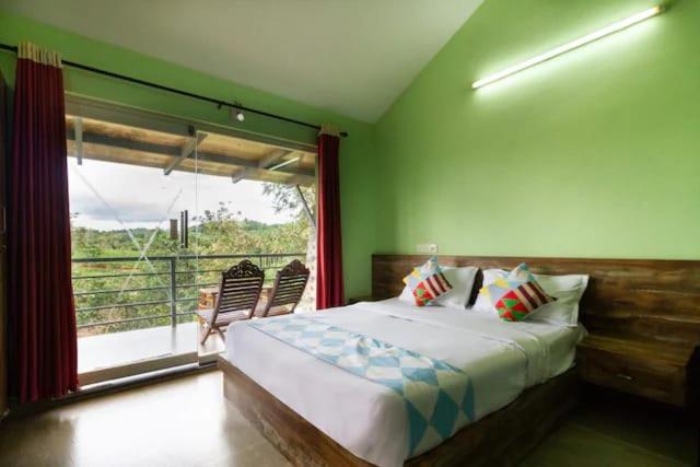 Letstay Vythiri Hill Palace Exterior foto
